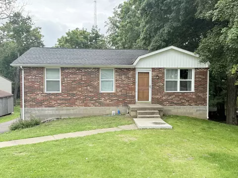 1308 Adrian Dr, Springfield, TN 37172 photo 1