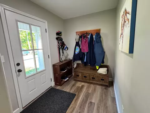 Entry Way - 111 Stellar Ct, Clarkrange, TN 38553 photo 3 of 4