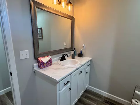 Bath - 111 Stellar Ct, Clarkrange, TN 38553 photo 2 of 5