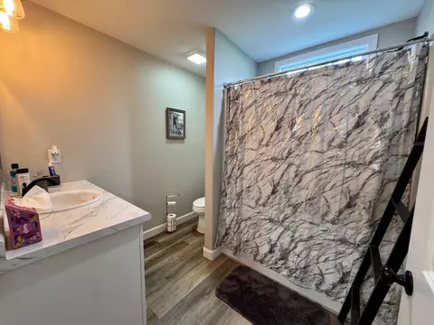 Bath - 111 Stellar Ct, Clarkrange, TN 38553 photo 1 of 5