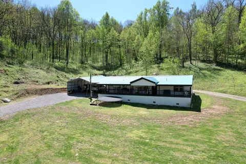 545 Morgan Ave, Woodbury, TN 37190
