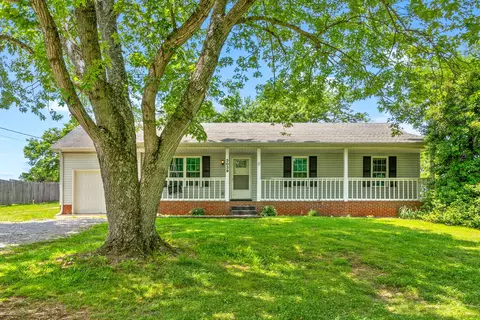 3039 Highway 49 E, Charlotte, TN 37036