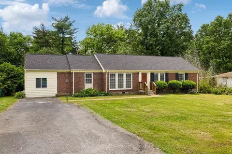 2211 June Dr, Nashville, TN 37214