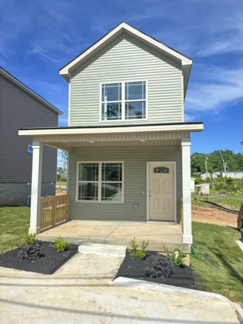 1918 Evans Rd, Clarksville, TN 37042