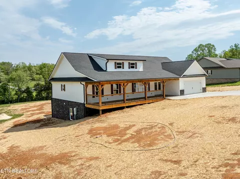 6229 Bingham Ln, Maryville, TN 37801