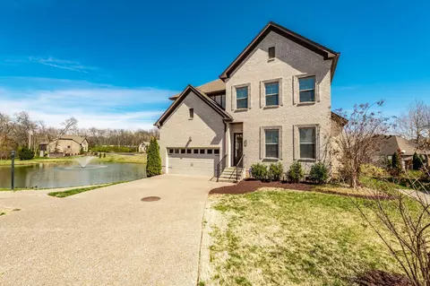1004 Ramble Run, Hendersonville, TN 37075