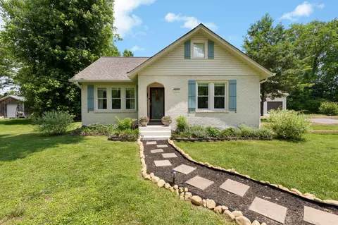 2214 Highway 25, Cottontown, TN 37048