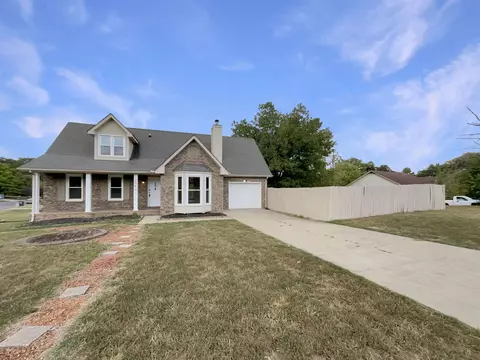 204 Melodie Dr, Clarksville, TN 37043