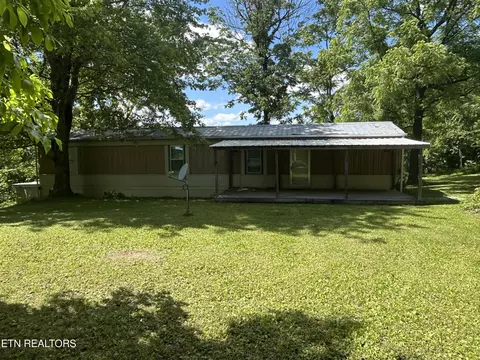 199 Ambers Dr, Jamestown, TN 38556