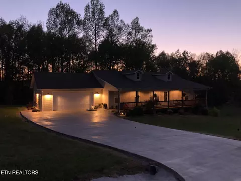 129 Kendra Rd, Clarkrange, TN 38553 photo 3