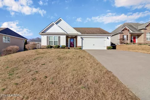 7921 Juneau Ln, Knoxville, TN 37931
