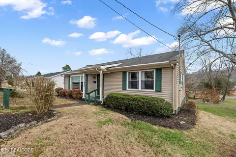 115 Aspen Ln, Oak Ridge, TN 37830