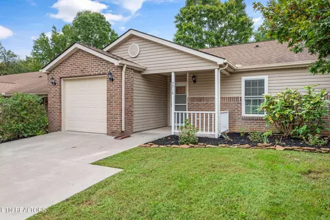 9918 Oakledge Way, Knoxville, TN 37931