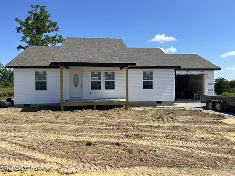 1209 Crestview Dr, Clarkrange, TN 38553 photo 3