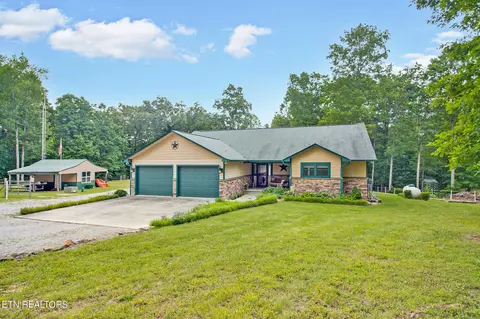 543 Crestwood Dr, Jamestown, TN 38556