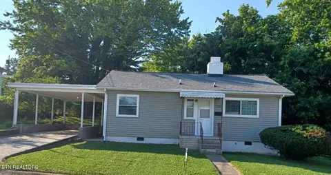 132 Utah Ave, Oak Ridge, TN 37830