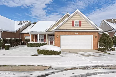 107 Devanshire Ct, Oak Ridge, TN 37830