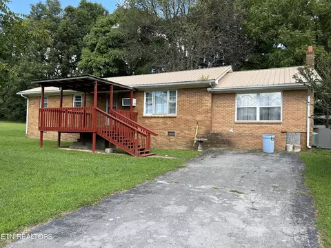 907 Mitchell Ln, Jamestown, TN 38556