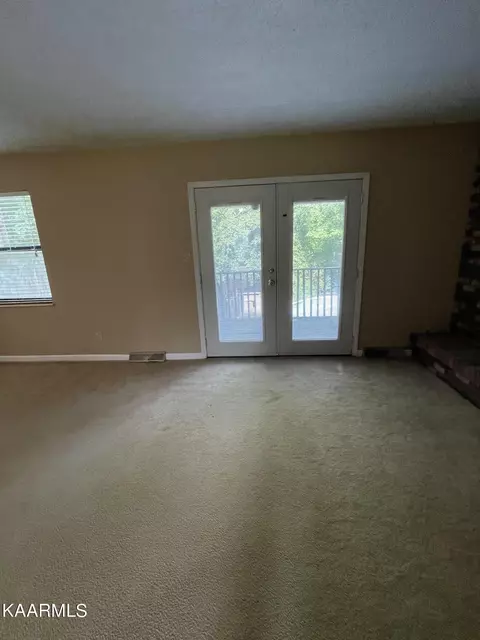 330 S Apache Rd, Clinton, TN 37716 photo 20