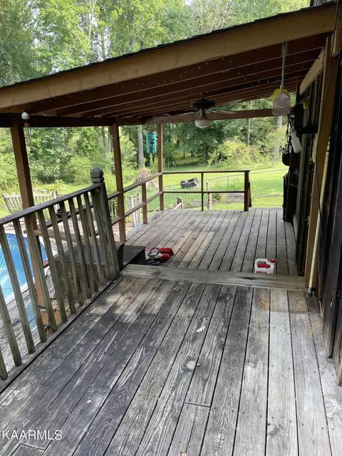 330 S Apache Rd, Clinton, TN 37716 photo 29