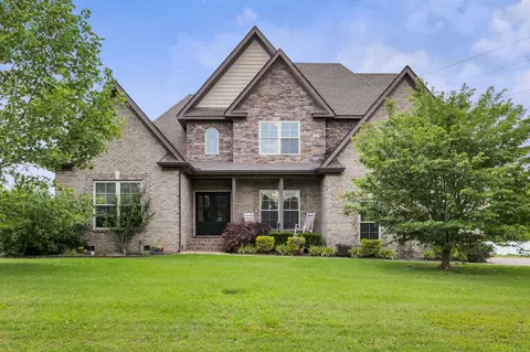 2122 Slater Dr, Murfreesboro, TN 37128