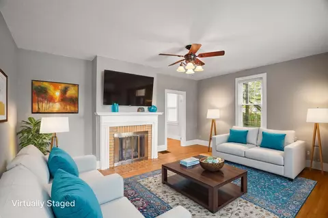 Living - 400 Connell St, Springfield, TN 37172 photo 1 of 6