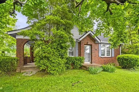 Exterior - 400 Connell St, Springfield, TN 37172 photo 4 of 18