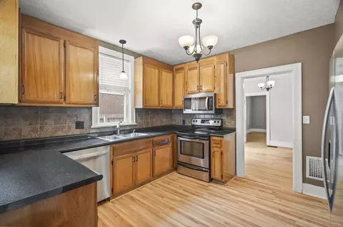 Kitchen - 400 Connell St, Springfield, TN 37172 photo 5 of 5
