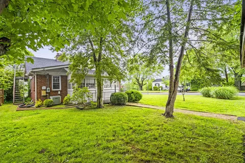 Exterior - 400 Connell St, Springfield, TN 37172 photo 11 of 18