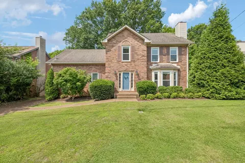 6845 Collinswood Dr, Nashville, TN 37221