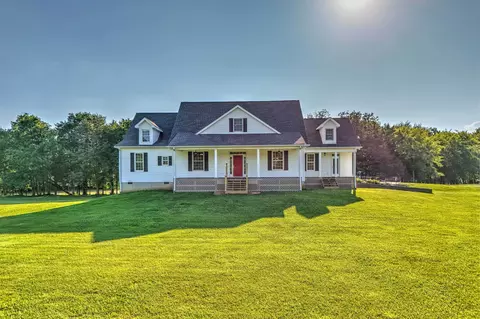500 Old Pencil Mill Rd, Chapel Hill, TN 37034