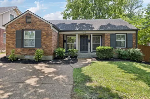 2815 Acklen, Nashville, TN 37212