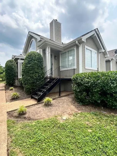 129 Cherry Hill Dr #12B, Hendersonville, TN 37075