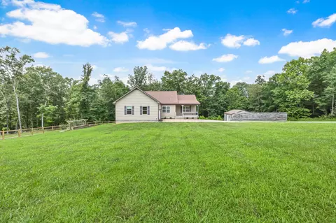 Exterior - 4510 Akin Rd, Cunningham, TN 37052 photo 6 of 6