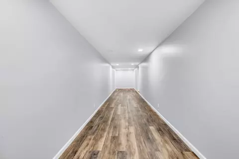 Entry Way - 4510 Akin Rd, Cunningham, TN 37052 photo 5 of 5