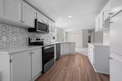 405 Briarwood Rd, Clarksville, TN 37040
