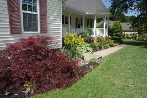 55 Bluebird Ln, Lafayette, TN 37083