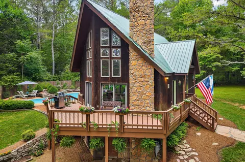 410 Timber Ln, Mcminnville, TN 37110