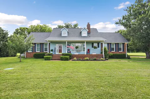 402 Upper Station Camp Crk Rd, Gallatin, TN 37066