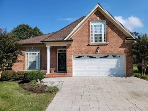 1119 Fairvue Village Ln, Gallatin, TN 37066