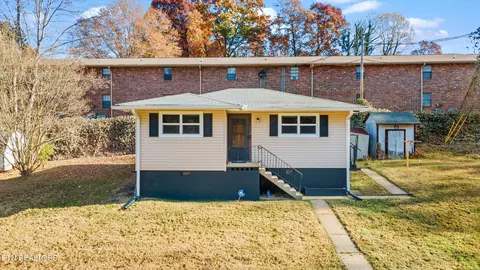 212 Gayview Dr, Knoxville, TN 37920