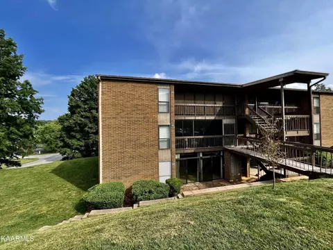 500 Berlin Dr #169, Knoxville, TN 37923