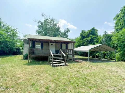 717 Pershing St, Maryville, TN 37801