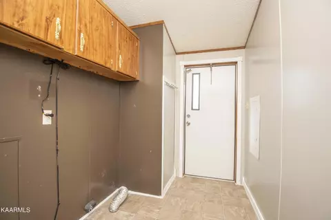 562 Verdun Rd, Oneida, TN 37841 photo 22