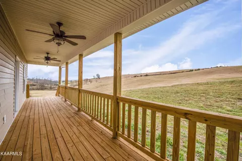 484 Combs Rd, Rutledge, TN 37861 photo 7