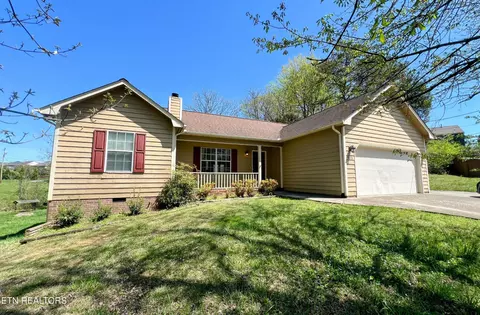 9700 Seattle Slew Ln, Knoxville, TN 37931