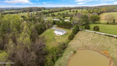 541 Thompson Bridge Rd, Maryville, TN 37801