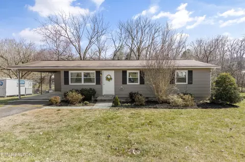732 Green Meadows Dr, Knoxville, TN 37920