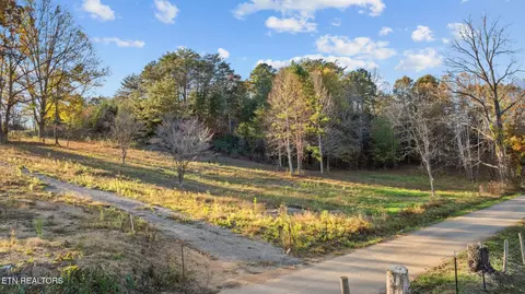 7933 Rodgers Rd, Corryton, TN 37721 photo 10