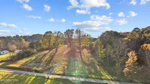 7933 Rodgers Rd, Corryton, TN 37721 photo 11